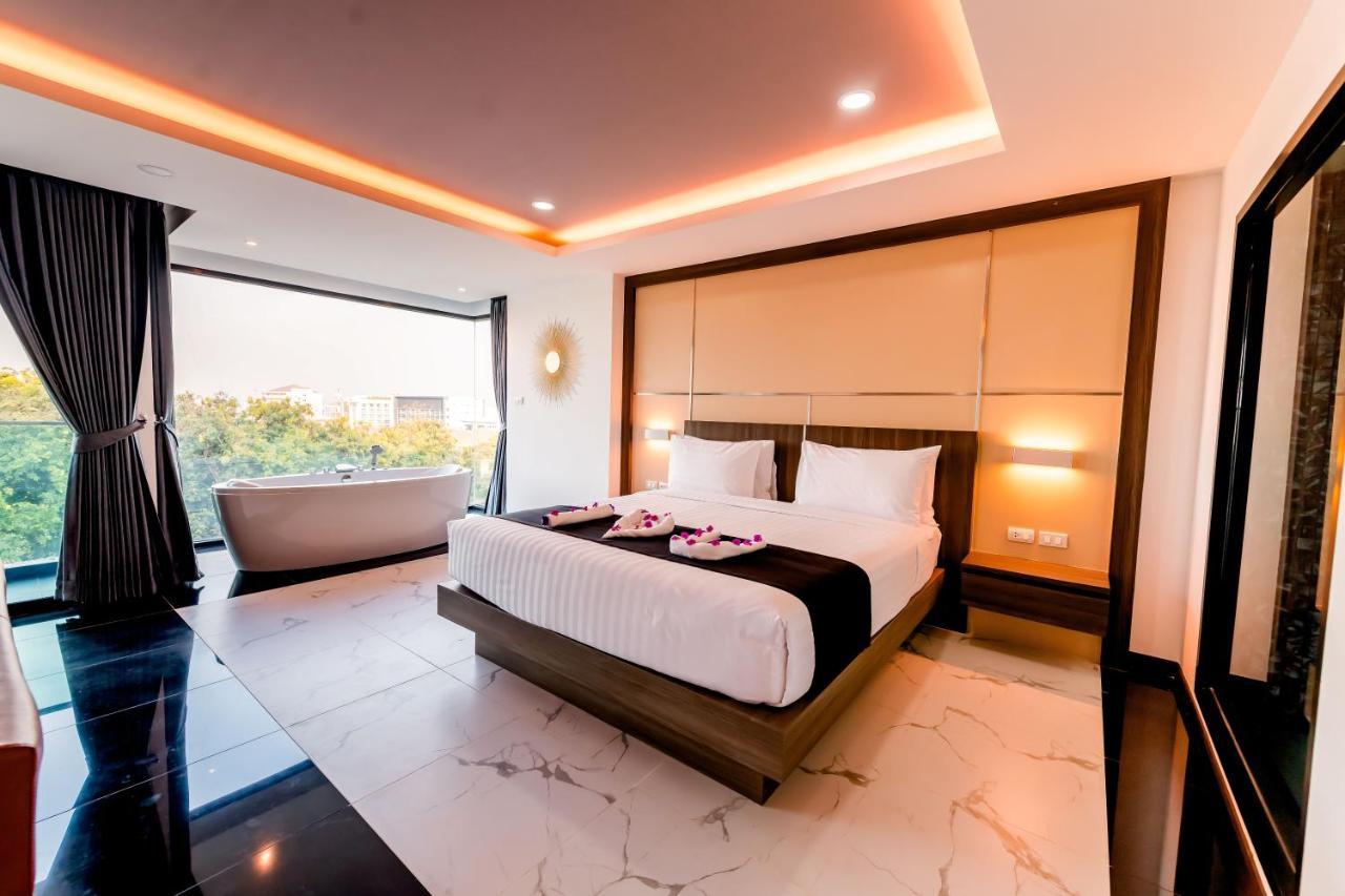 The Proud Hotel Pattaya - Sha Certified Экстерьер фото